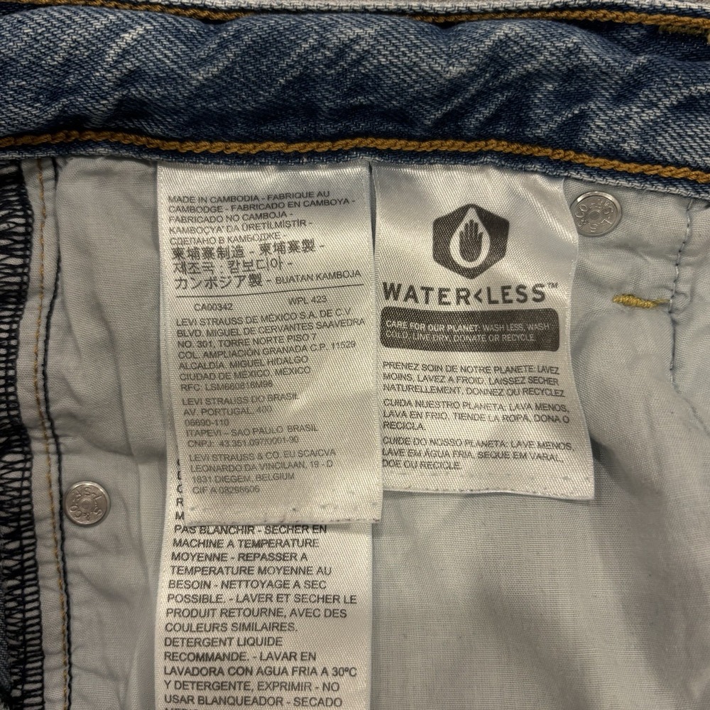 Levi's Premium Ribcage Straight Jeans Womens Size 27x25.5 Blue Medium Wash Denim - Picture 12 of 12